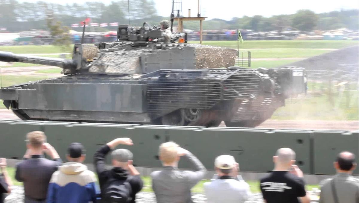 戦車画像